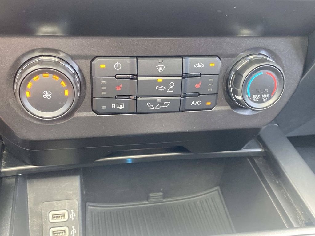 Certified 2019 Ford F150 XLT w/ Equipment Group 302A Luxury AWD/4WD image 27