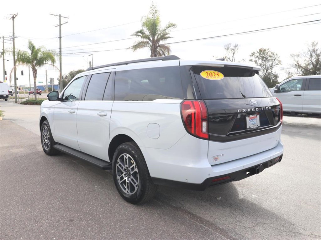 Certified 2025 Ford Expedition Max Active image 3