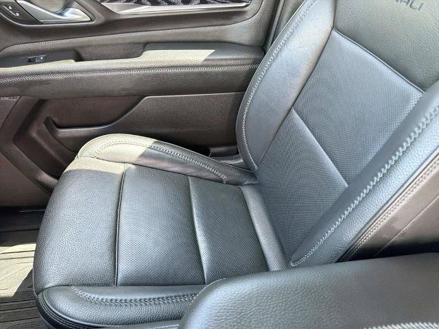 Used 2023 GMC Yukon XL Denali RWD image 20