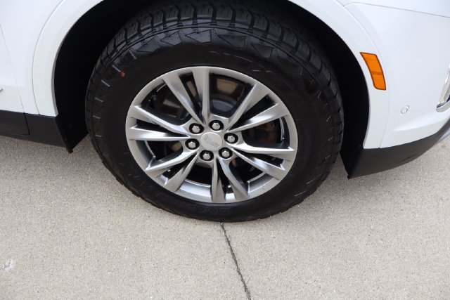 Used 2021 Cadillac XT5 Premium Luxury AWD/4WD image 9