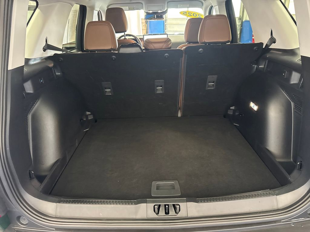 Certified 2025 Ford Bronco Sport Outer Banks w/ Outer Banks Tech Package+ AWD/4WD image 23