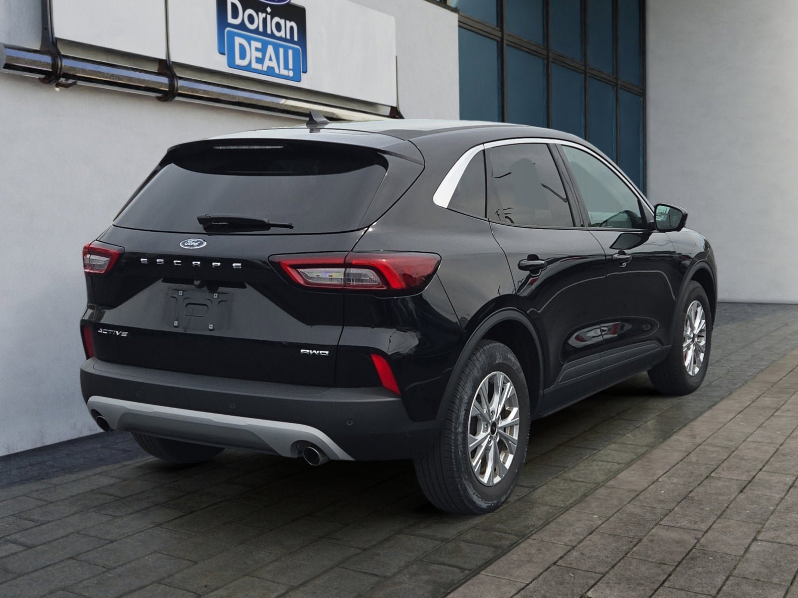 Certified 2023 Ford Escape Active w/ Tech Pack #2 AWD/4WD image 3
