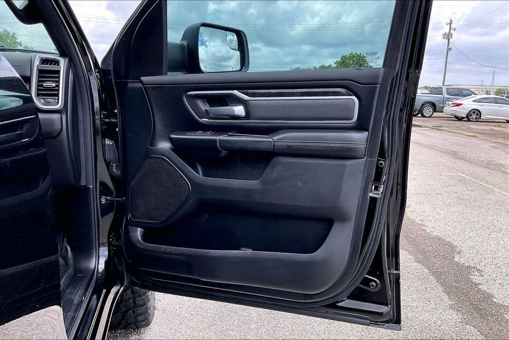 Used 2021 RAM 1500 Lone Star AWD/4WD image 29