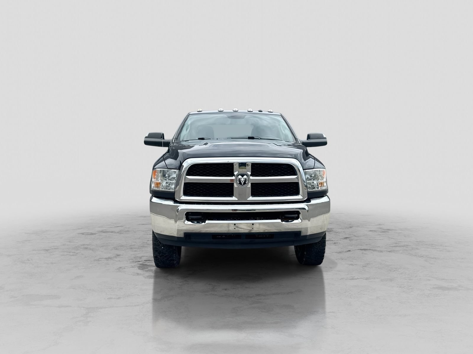 Used 2018 RAM 2500 Tradesman w/ Chrome Appearance Group AWD/4WD image 12
