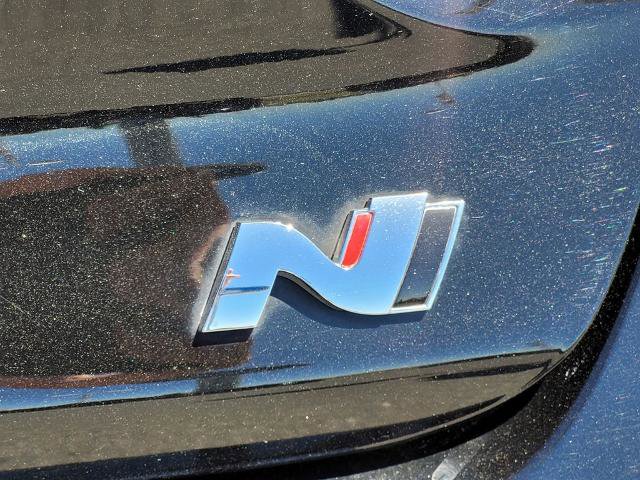 Used 2022 Hyundai Veloster N FWD image 10