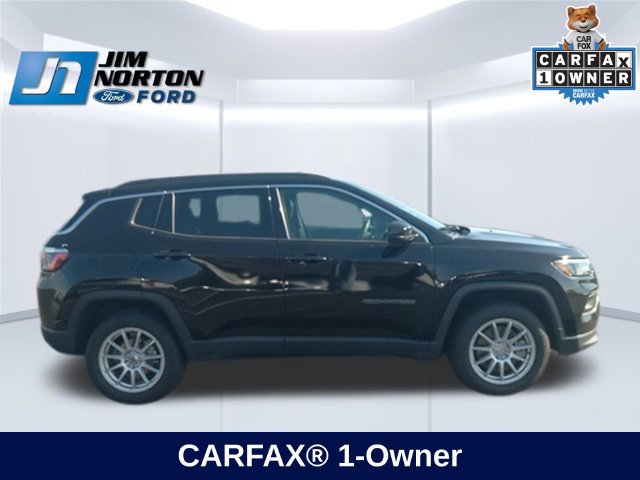Used 2024 Jeep Compass Latitude AWD/4WD image 10