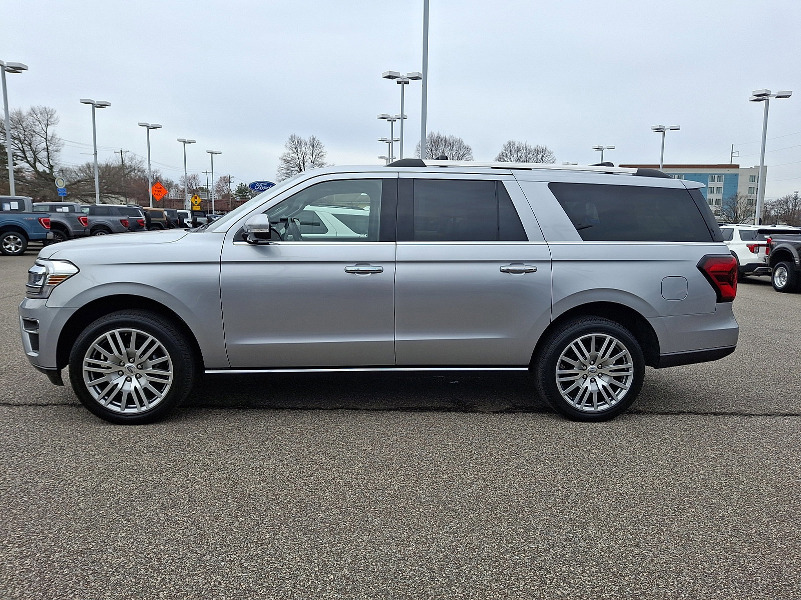 Certified 2024 Ford Expedition Max Limited image 3