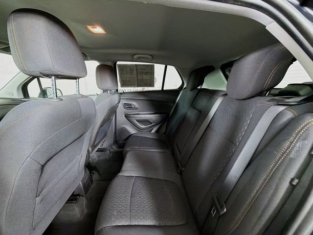 Used 2020 Chevrolet Trax LS w/ Tint and Cruise Package FWD image 26