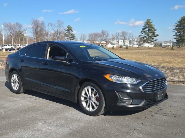 Certified 2020 Ford Fusion SE image 5