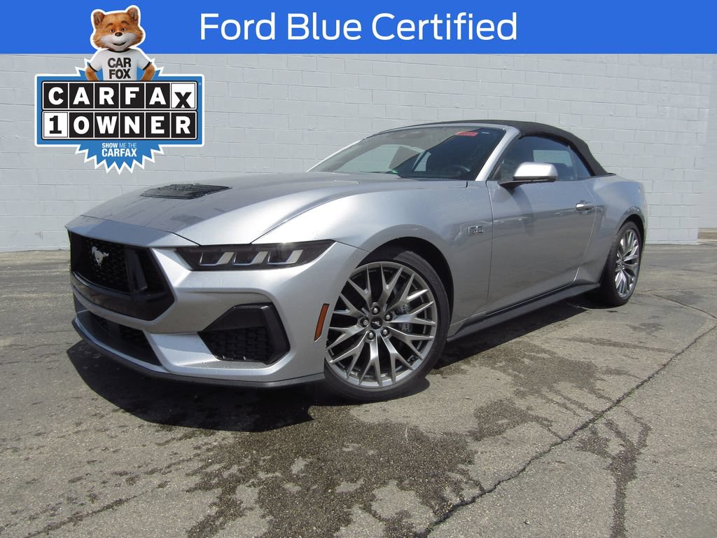 Certified 2025 Ford Mustang GT Premium RWD image 2