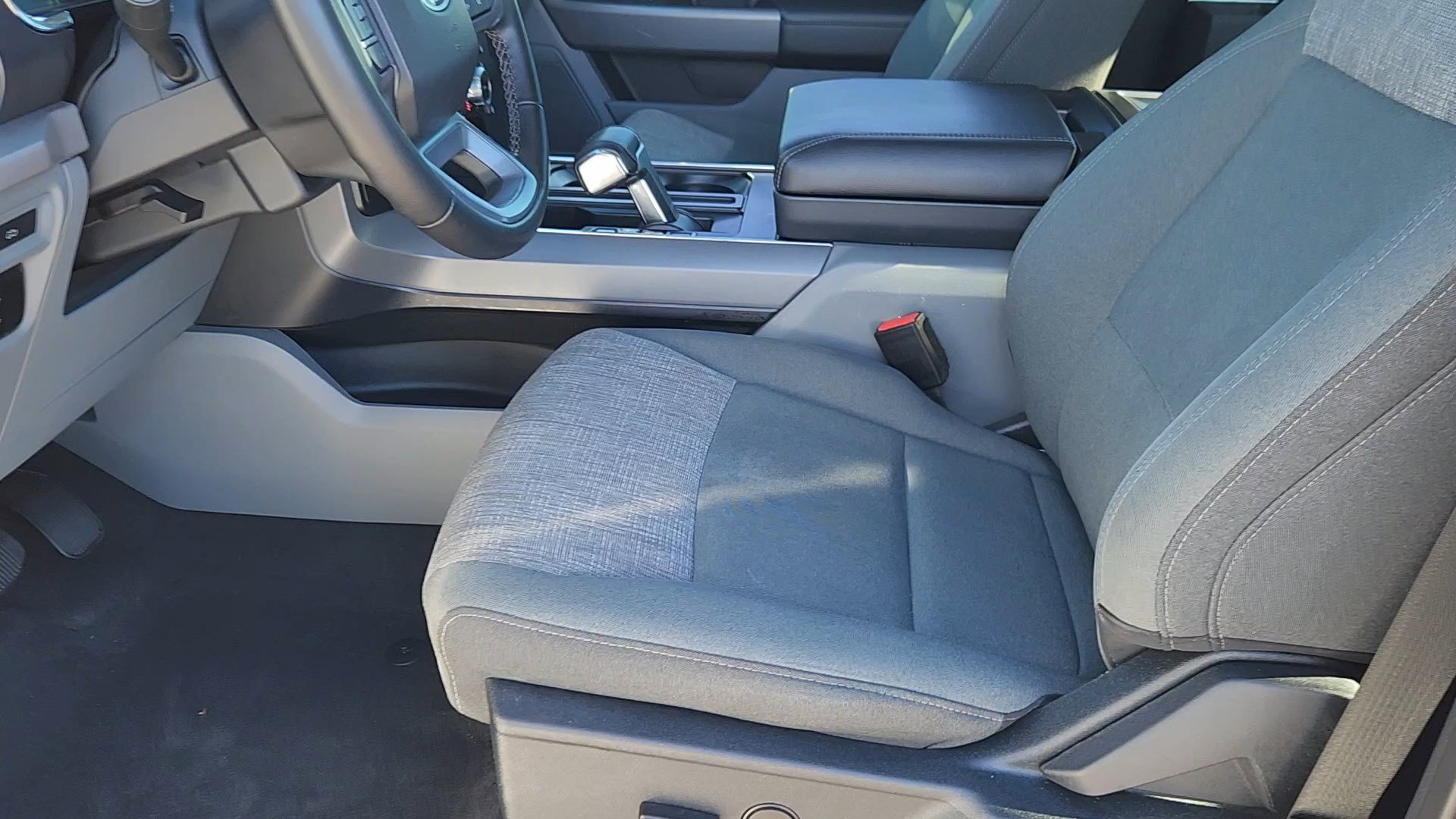 Certified 2023 Ford F150 Lightning XLT image 19