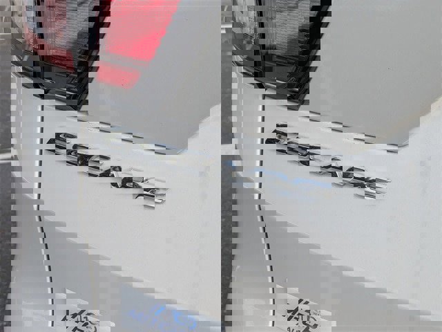 Certified 2017 Ford Escape SE w/ Equipment Group 201A image 36