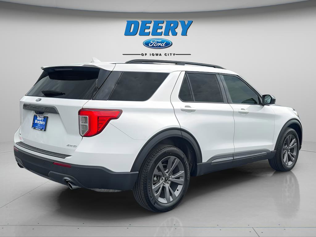 Certified 2024 Ford Explorer XLT w/ Equipment Group 202A AWD/4WD image 5