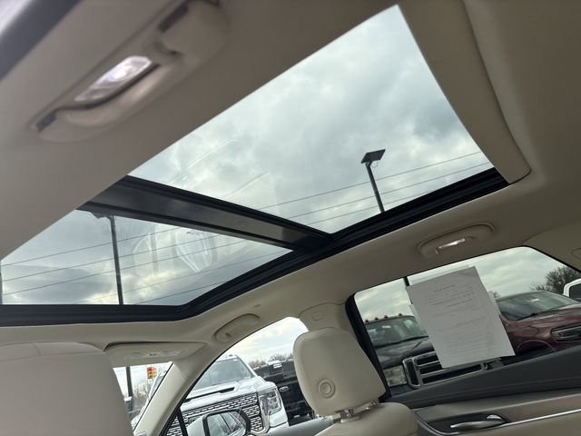 Used 2024 Cadillac XT5 Premium Luxury w/ LPO, Floor Liner Package image 51