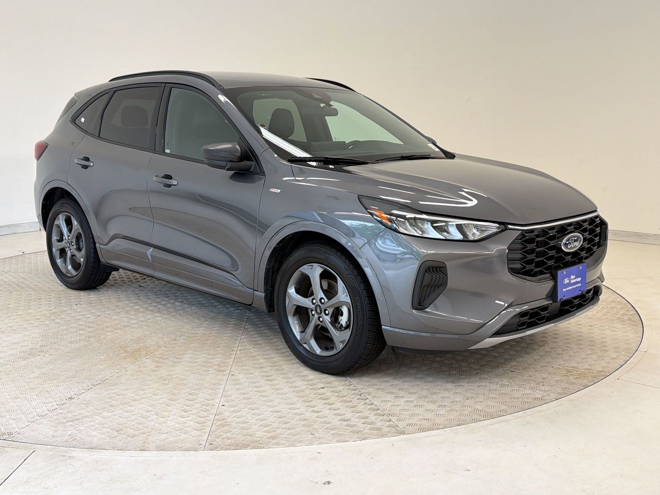 Certified 2023 Ford Escape ST-Line w/ Tech Pack #1 image 7