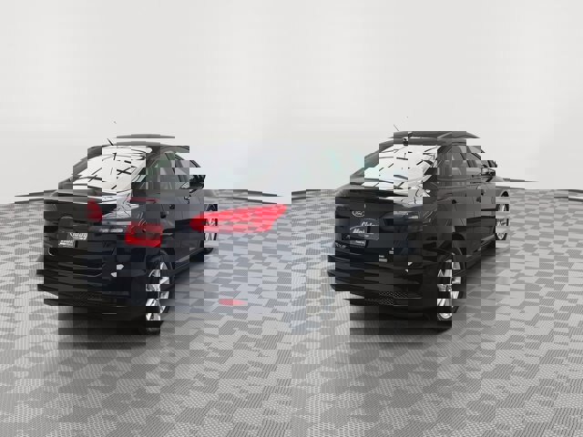 Certified 2018 Ford Focus SE image 29