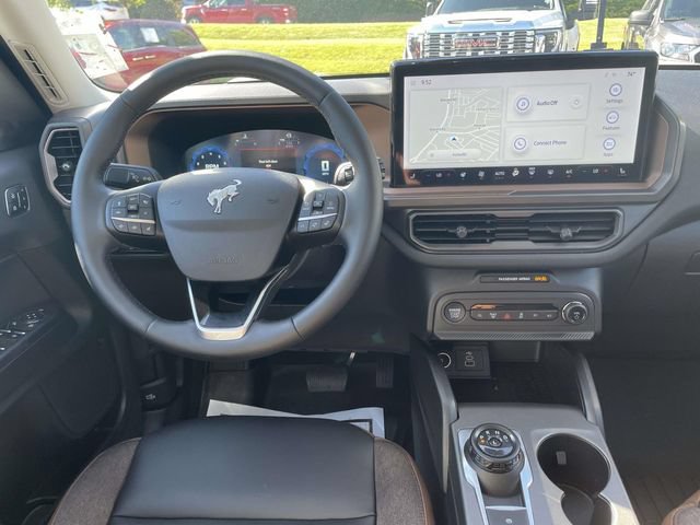 Certified 2025 Ford Bronco Sport Outer Banks w/ Outer Banks Tech Package+ AWD/4WD image 13