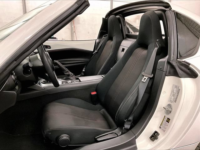 Used 2019 MAZDA MX-5 Miata RF Club RWD image 24