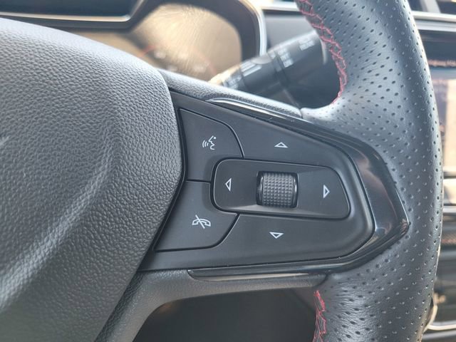 Used 2023 Chevrolet TrailBlazer RS w/ Convenience Package AWD/4WD image 26