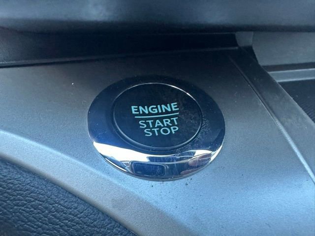 Certified 2022 Ford Explorer XLT w/ Equipment Group 202A image 20