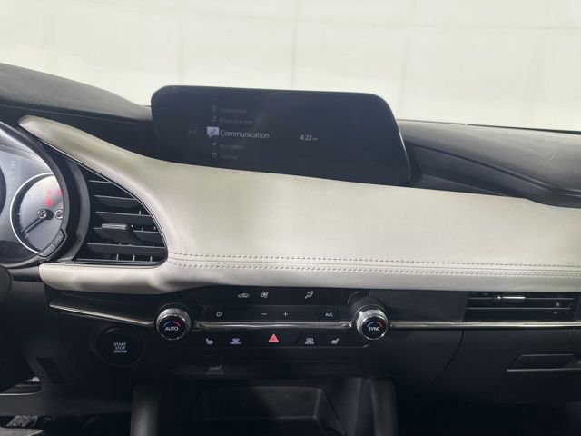 Used 2019 MAZDA MAZDA3 AWD Sedan w/ Premium Package image 19