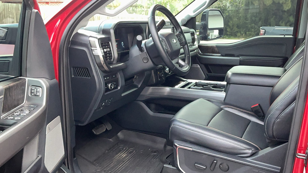 Certified 2024 Ford F250 Lariat w/ Black Appearance Package AWD/4WD image 30
