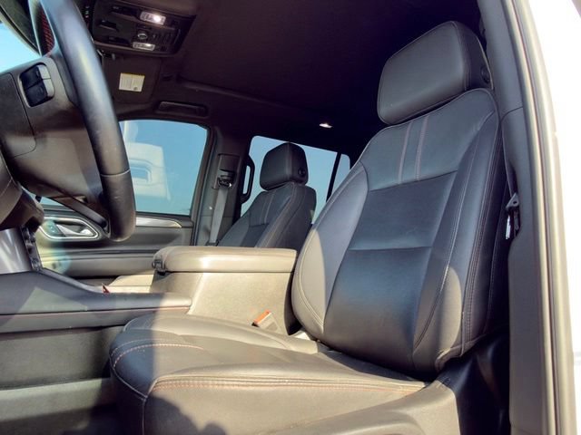 Used 2023 Chevrolet Tahoe RST w/ Luxury Package AWD/4WD image 14