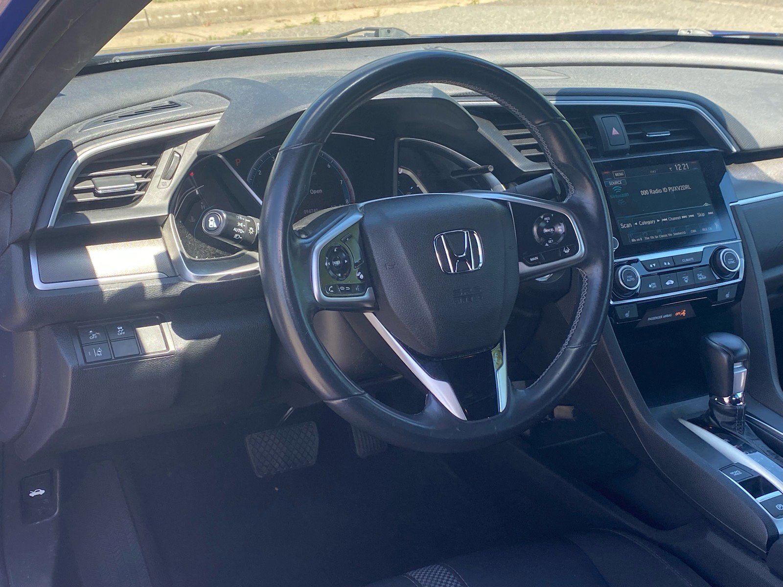 Used 2019 Honda Civic EX image 10