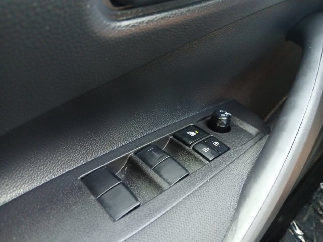 Used 2025 Toyota Corolla LE FWD image 7