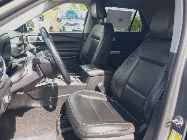 Certified 2021 Ford Explorer XLT w/ Equipment Group 202A AWD/4WD image 23