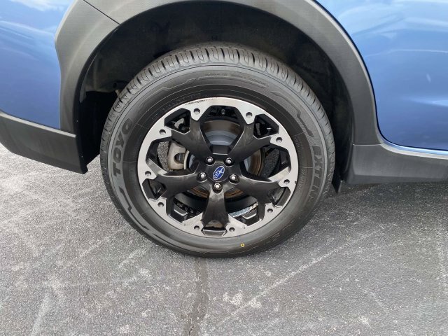Used 2021 Subaru Crosstrek 2.0i Premium AWD/4WD image 9