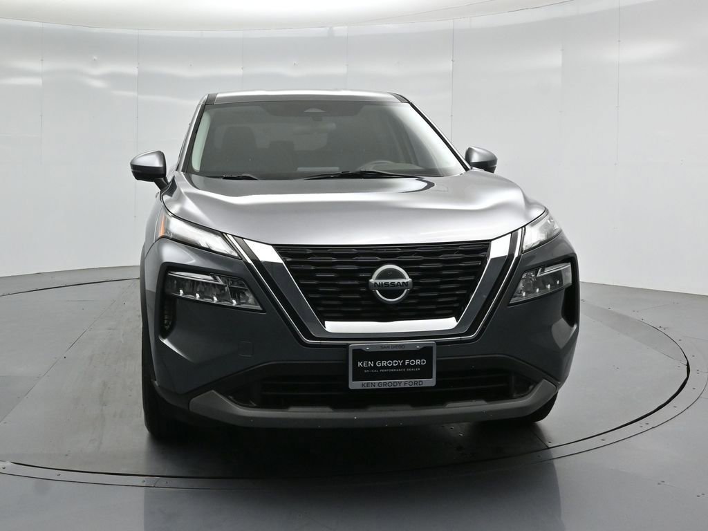 Used 2021 Nissan Rogue SV FWD image 22