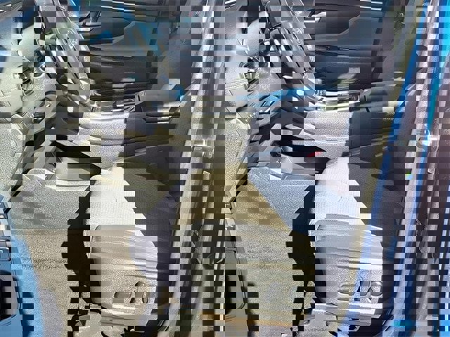 Used 2023 Hyundai Santa Fe SEL image 13