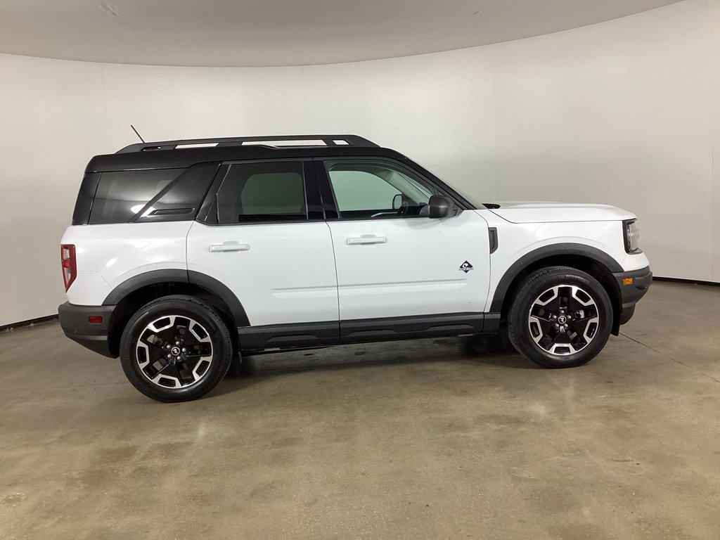 Certified 2024 Ford Bronco Sport Outer Banks w/ Tech Package AWD/4WD image 4