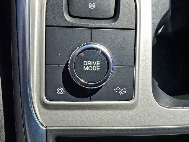 Certified 2023 Ford Explorer XLT w/ Equipment Group 202A image 25