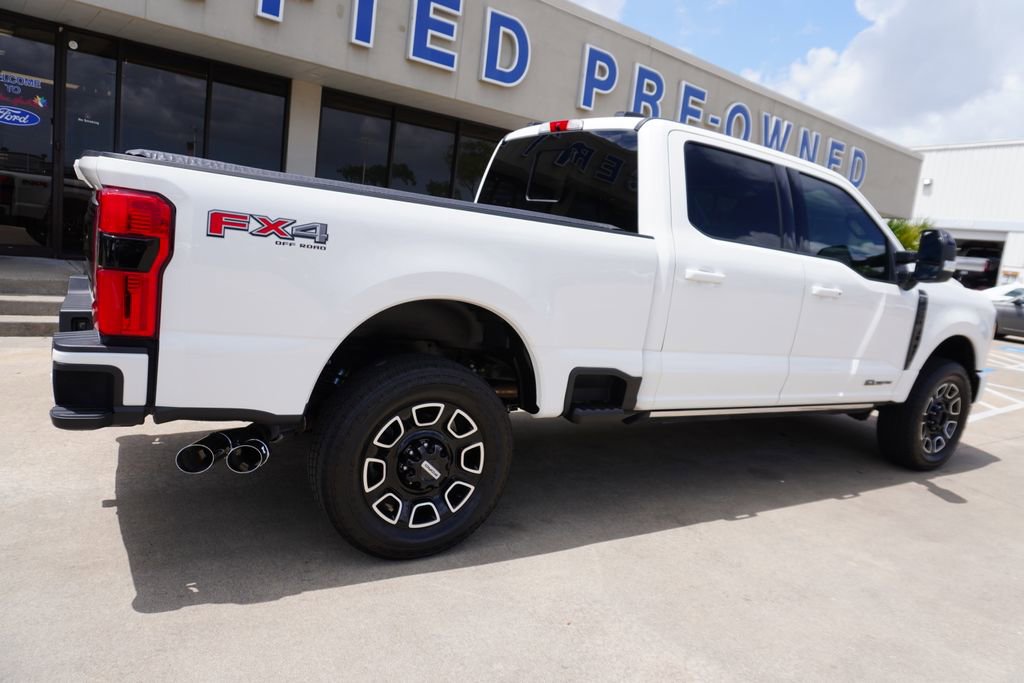 Certified 2025 Ford F250 Platinum AWD/4WD image 6