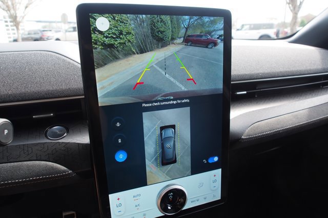 Certified 2025 Ford Mustang Mach-E GT image 29