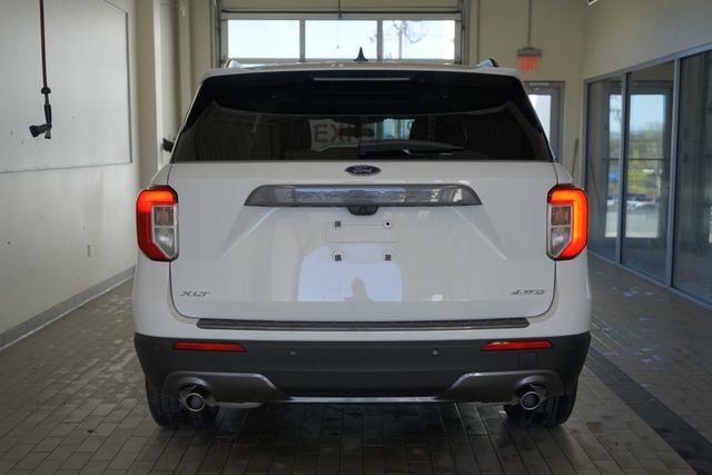 Certified 2021 Ford Explorer XLT w/ Equipment Group 202A AWD/4WD image 12
