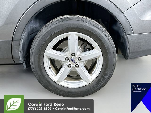 Certified 2017 Ford Explorer XLT w/ Equipment Group 202A AWD/4WD image 37