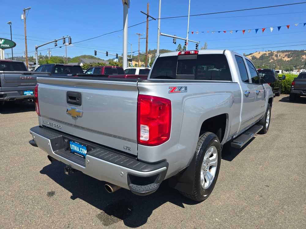 Used 2017 Chevrolet Silverado 1500 LTZ Z71 w/ LTZ Plus Package AWD/4WD image 5