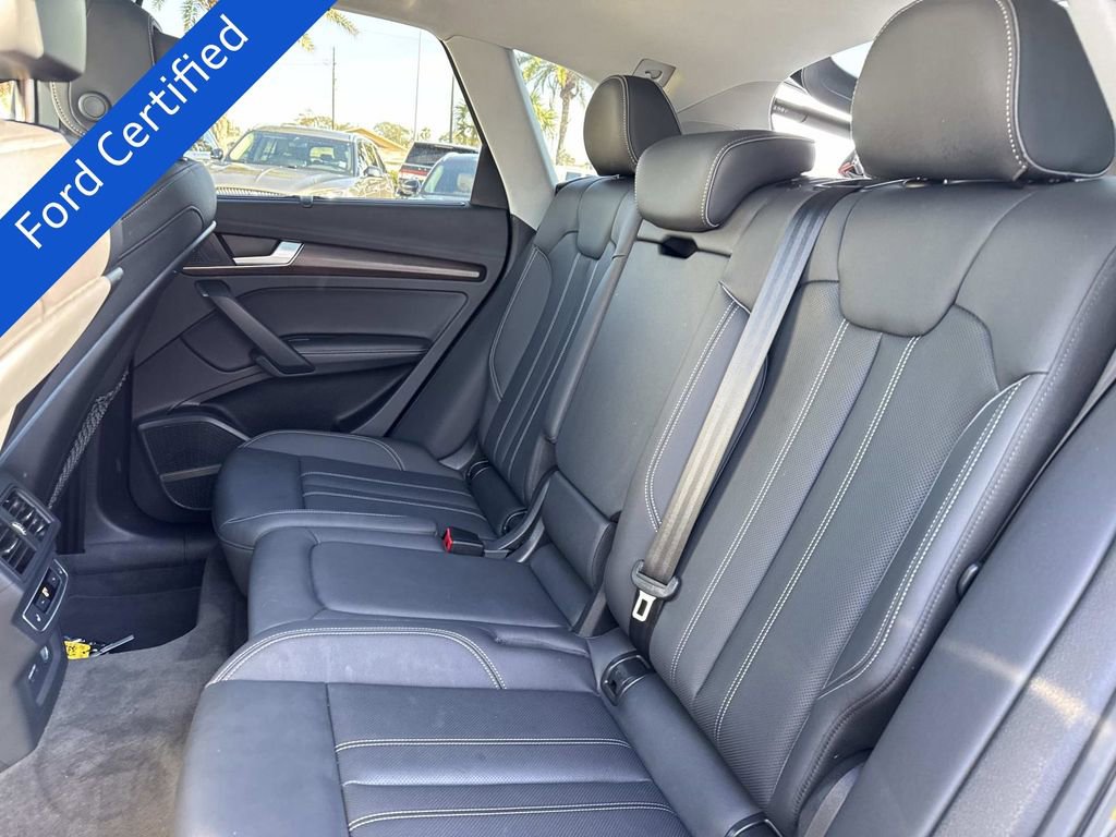 Used 2023 Audi Q5 2.0T Prestige w/ Prestige Package image 17