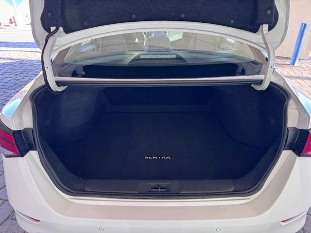 Used 2021 Nissan Sentra SV image 25