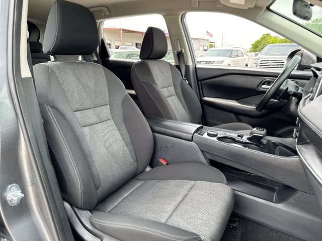 Used 2024 Nissan Rogue SV AWD/4WD image 23