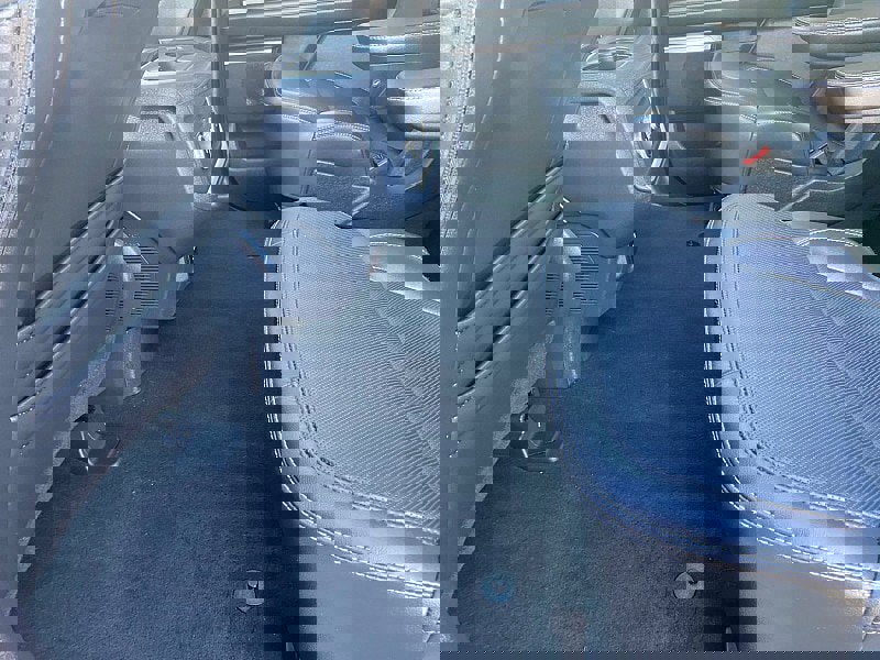 Certified 2025 Ford Expedition Max Platinum image 34