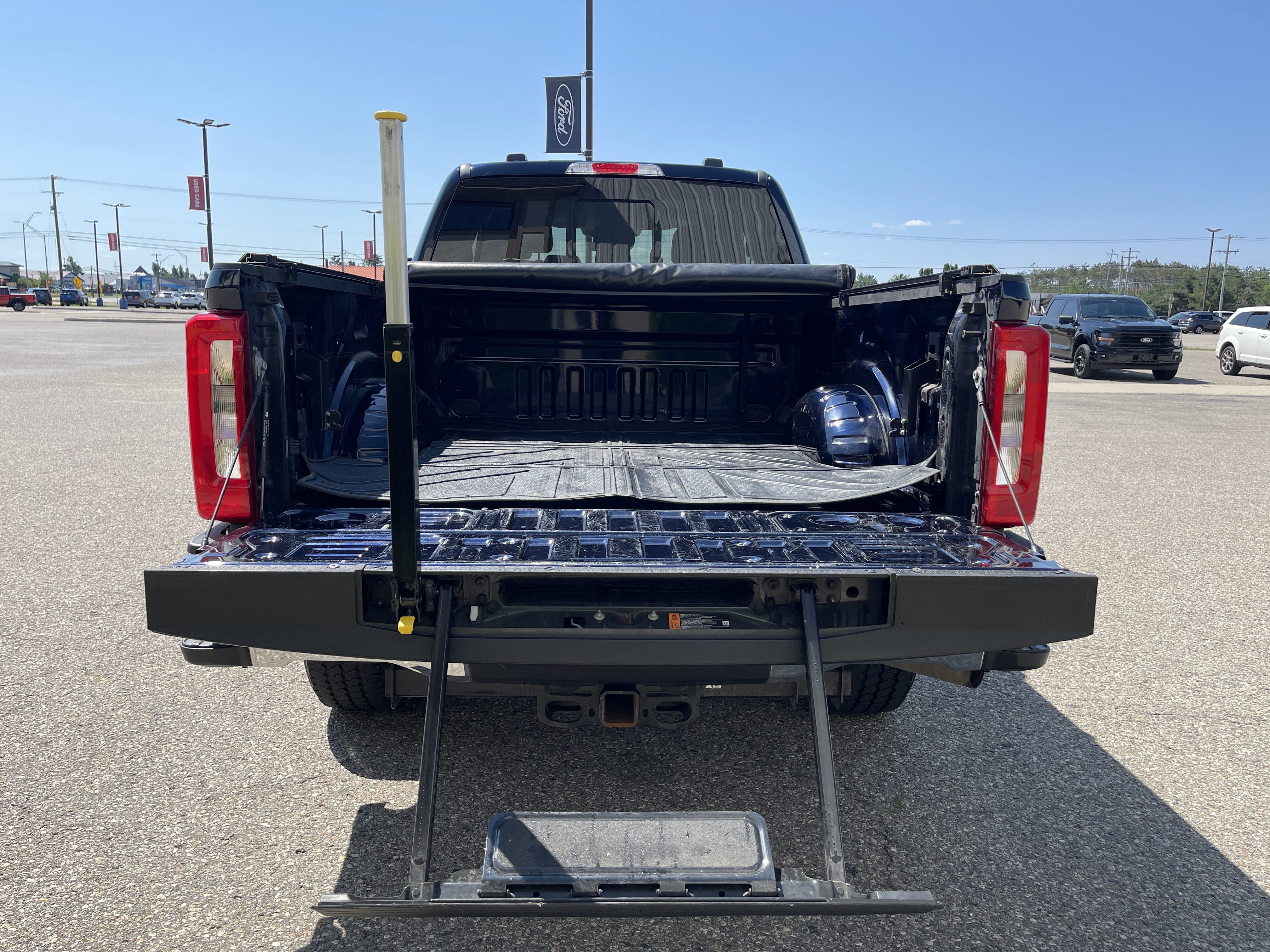 Certified 2024 Ford F250 XLT AWD/4WD image 10