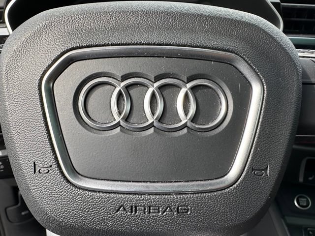 Used 2025 Audi Q3 2.0T Premium Plus AWD/4WD image 29