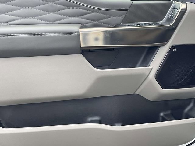 Certified 2025 Ford F350 Platinum w/ Platinum Plus Package image 14