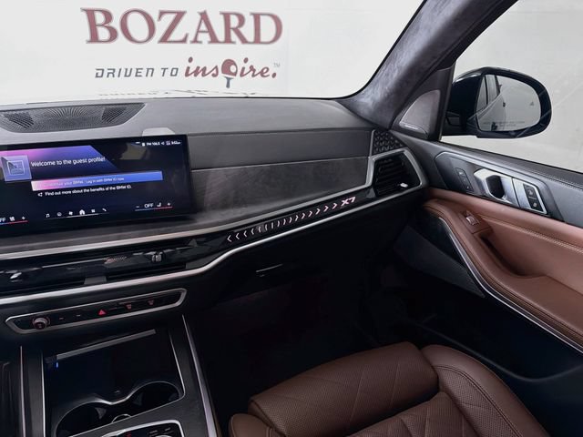 Used 2024 BMW X7 xDrive40i AWD/4WD image 28