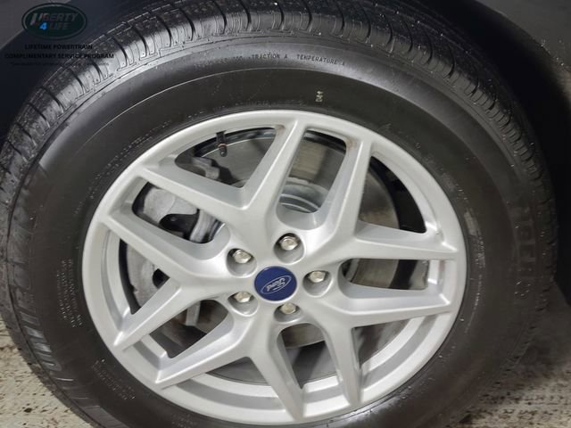 Certified 2022 Ford Edge SEL w/ Convenience Package image 9