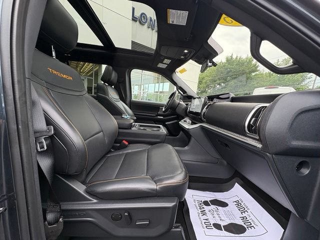 Certified 2025 Ford Expedition Tremor AWD/4WD image 40